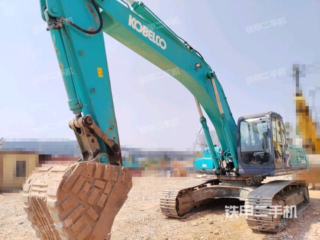 神钢SK350LC-8挖掘机