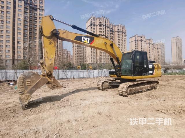 卡特彼勒320D2液压挖掘机