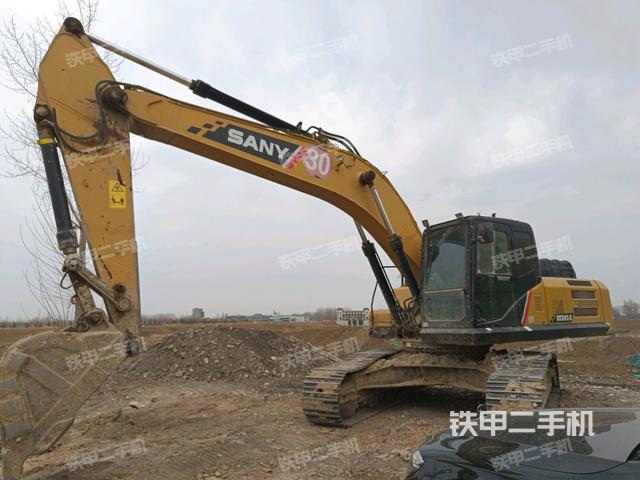 三一重工SY265C挖掘机