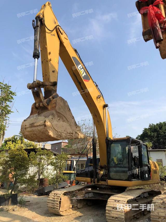 卡特彼勒330D2L液压挖掘机