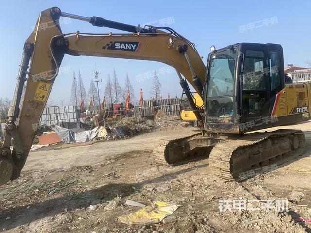 三一重工SY125C挖掘机