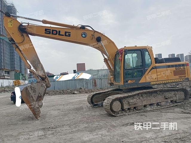 山东临工E6225F挖掘机