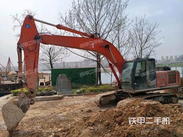 日立ZX250H-3挖掘机