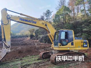 鹰潭小松PC200-8M0挖掘机实拍图片