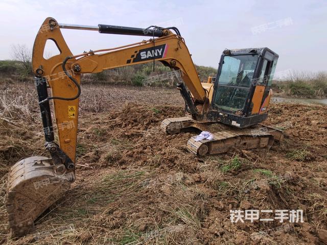三一重工SY60C挖掘机