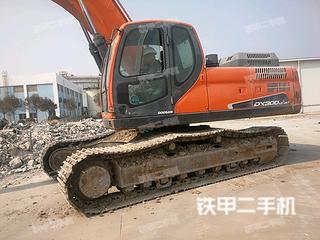 山东-烟台市二手斗山DX300LC-9C挖掘机实拍照片