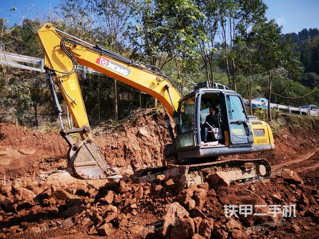 徐工XE135D挖掘机