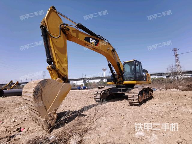 卡特彼勒340D2L挖掘机