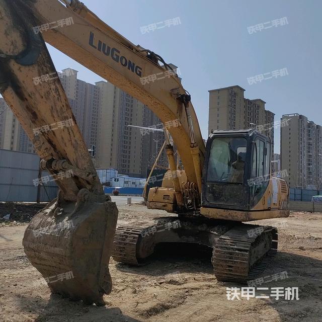 柳工CLG920D挖掘机
