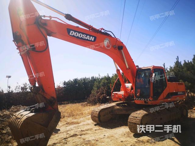 斗山DH300LC-7挖掘机