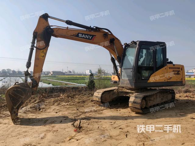 三一重工SY115C挖掘机