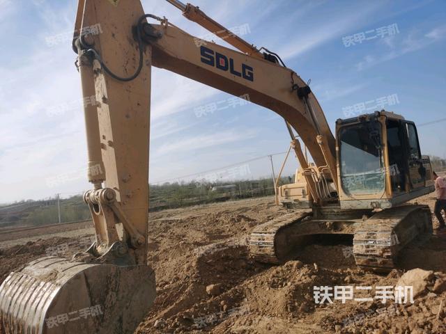 山东临工E6210F挖掘机