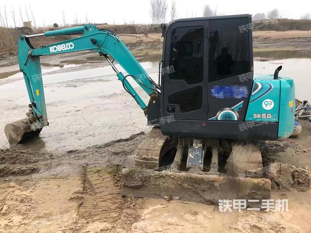 神钢SK60-10挖掘机
