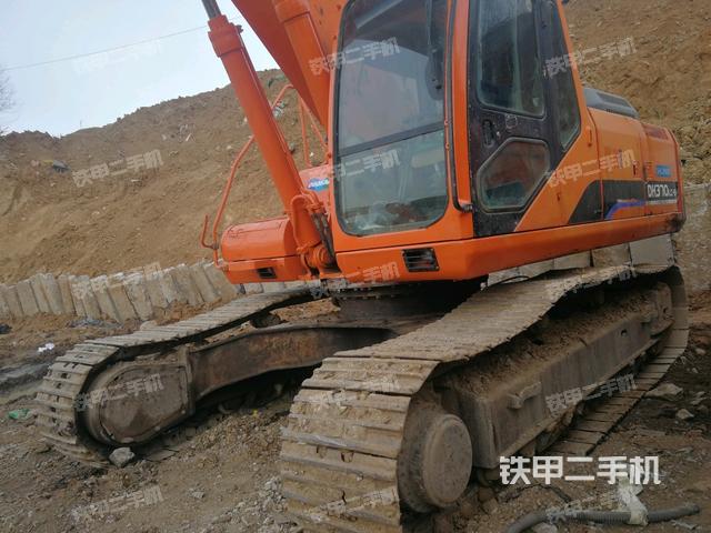 斗山DH300LC-7挖掘机