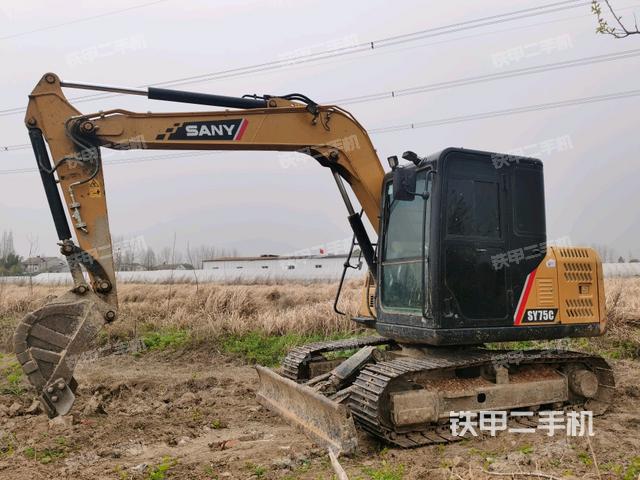 三一重工SY75C挖掘机
