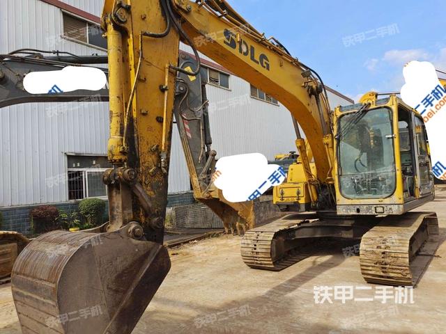 山东临工LG6150挖掘机