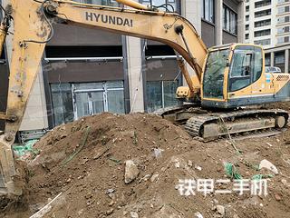現代R215-9C挖掘機實拍圖片