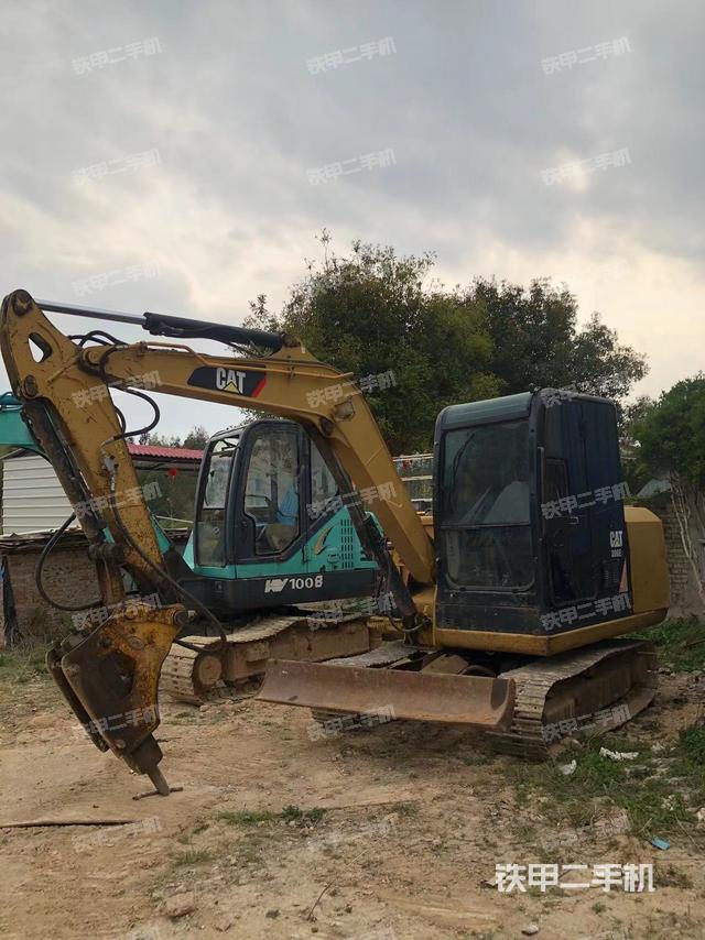 卡特彼勒CAT®305.5E2 小型液压挖掘机