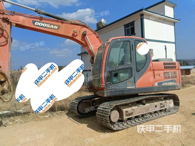 斗山DX130-9C挖掘机