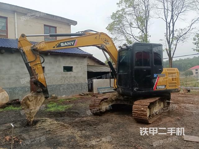 三一重工SY75C挖掘机