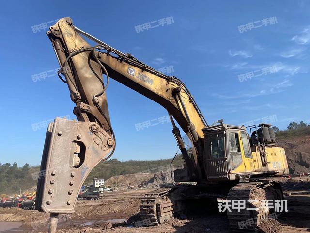 徐工XE700C挖掘机