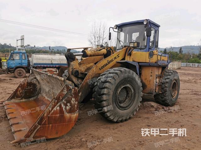 龙工LG853装载机