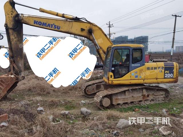 小松PC200-7挖掘机