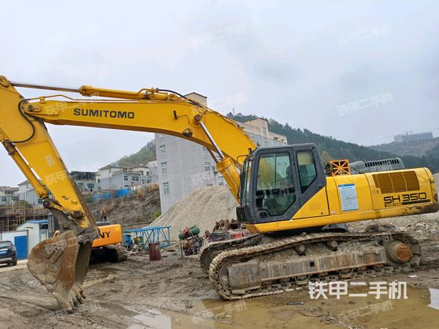 住友SH350HD-5挖掘机