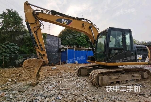 卡特彼勒CAT®313D2 GC 小型液压挖掘机