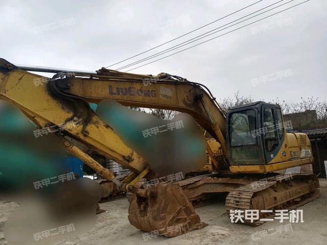 柳工CLG922D挖掘机