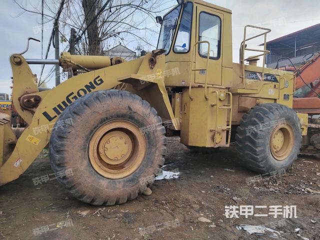 柳工ZL50C基本型装载机