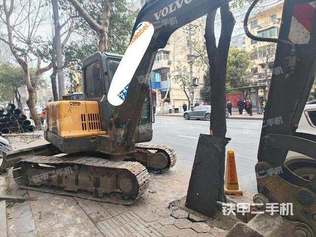 沃尔沃EC55D挖掘机