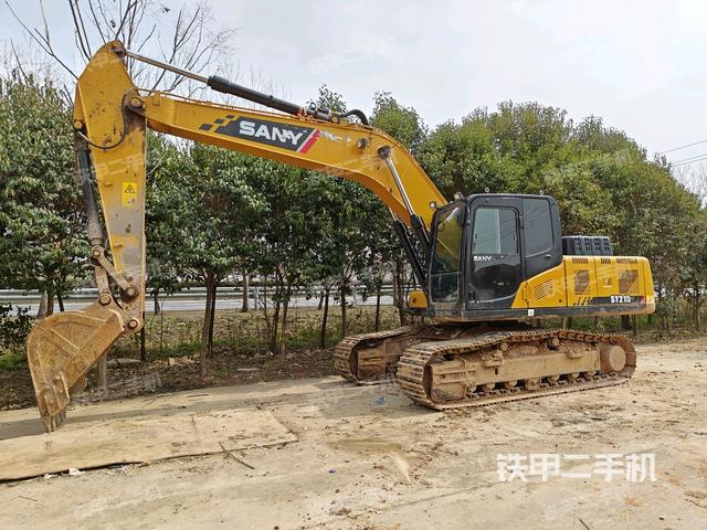 三一重工SY200C挖掘机