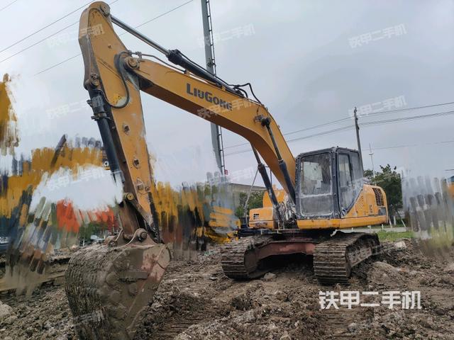 柳工CLG920E挖掘机