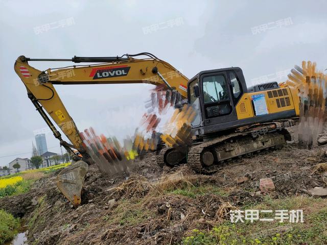 雷沃重工FR200E挖掘机
