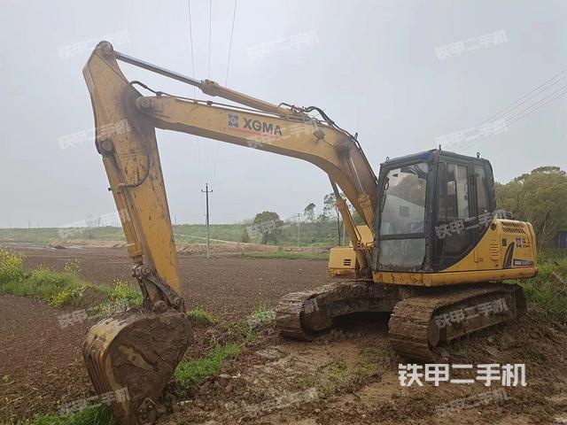 厦工XG815FL挖掘机