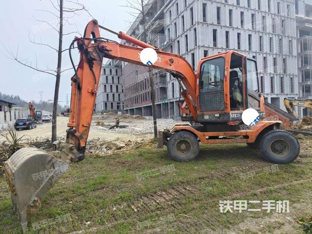 新源XY75W-8挖掘机