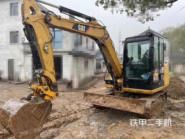 卡特彼勒CAT®305.5E2 小型液压挖掘机