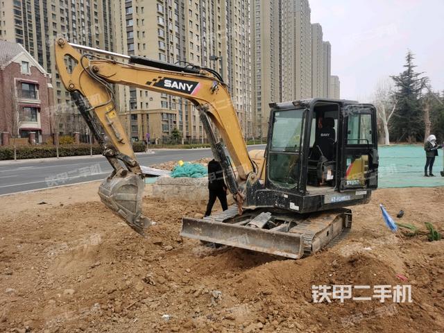 三一重工SY55C挖掘机