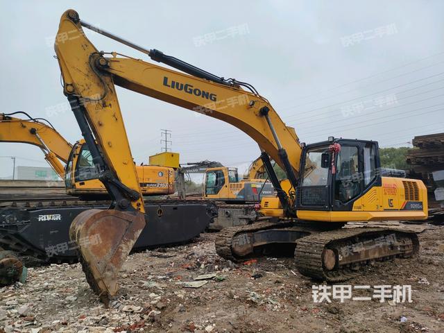 柳工CLG926EHD挖掘机