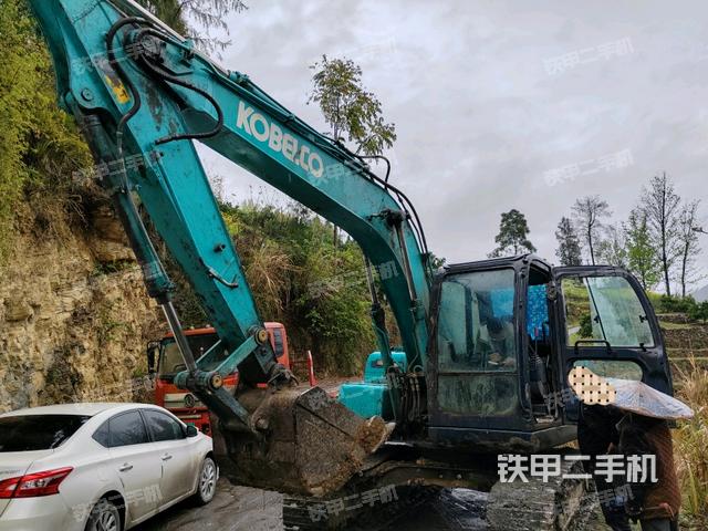 神钢SK140LC-8挖掘机