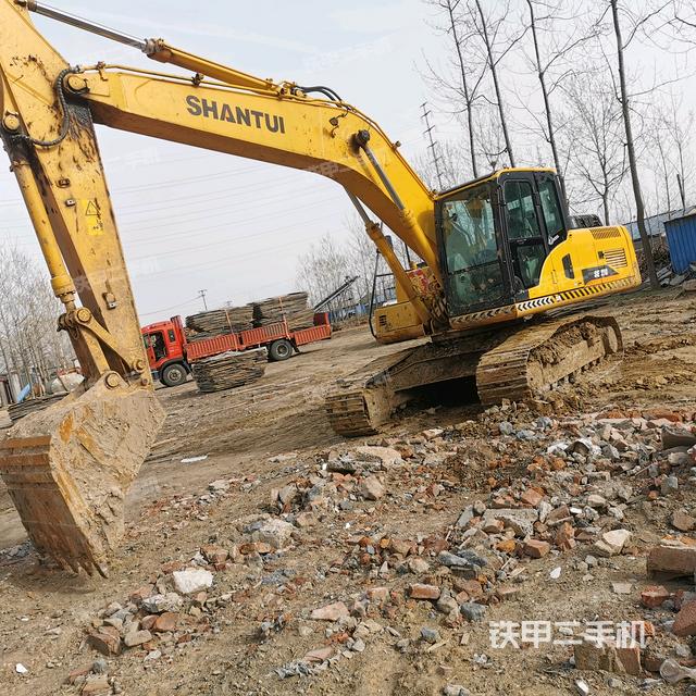 山推SE210W挖掘机