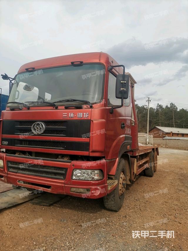 三环十通8×4平板运输车
