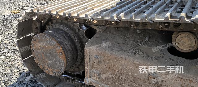 单侧履带整体（整机外观）