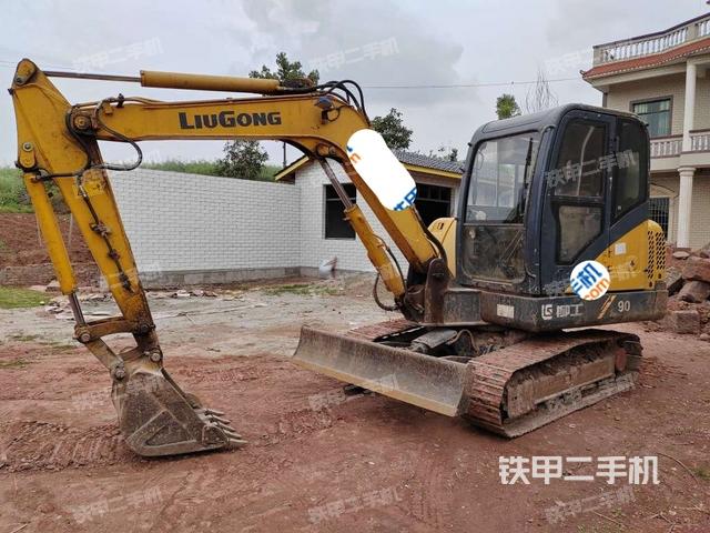 柳工CLG906D挖掘机