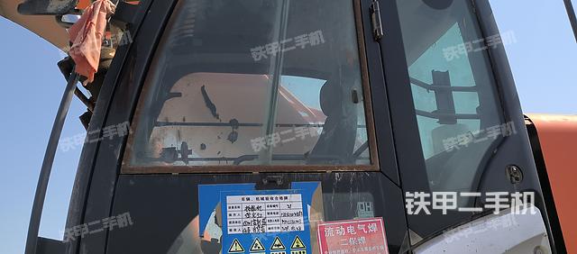 驾驶室整体（整机外观）