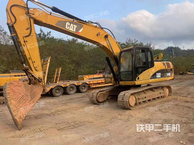 卡特彼勒320D液压挖掘机