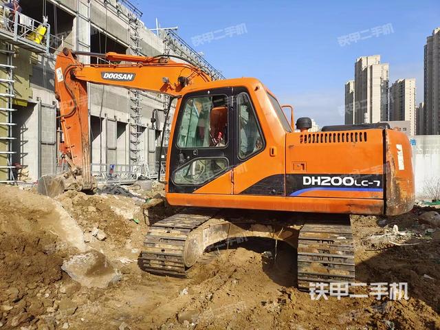 斗山DH150LC-7挖掘机