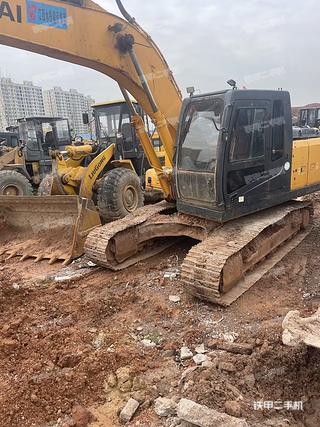 浙江-金华市二手现代R215-7C挖掘机实拍照片