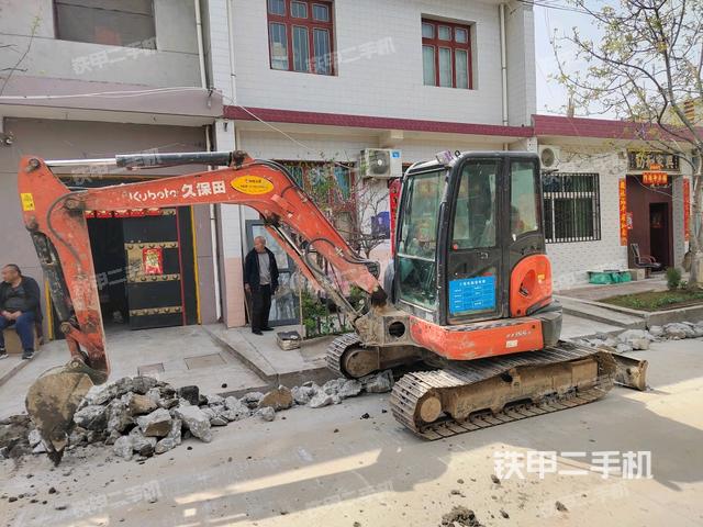 久保田KX155-5挖掘机